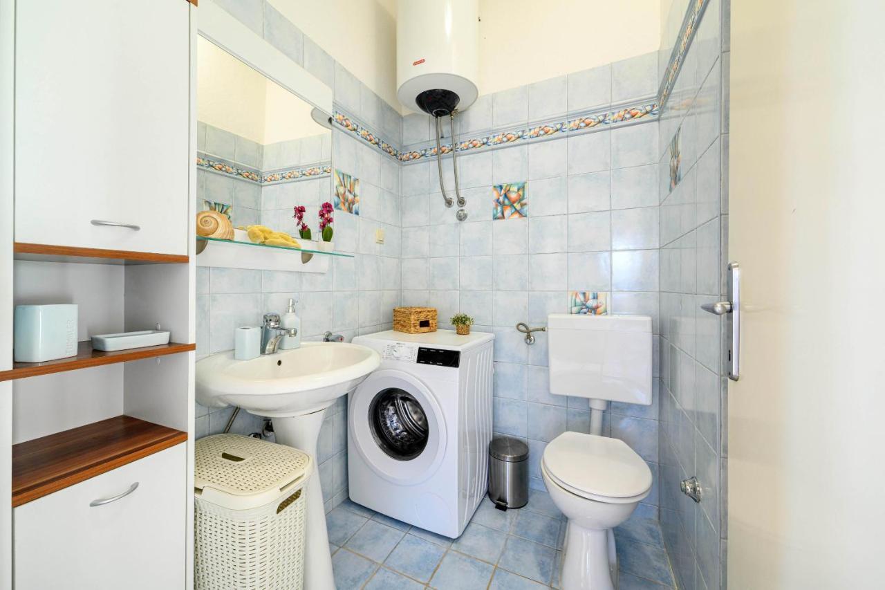 Apartment Busac Жаборич Екстер'єр фото