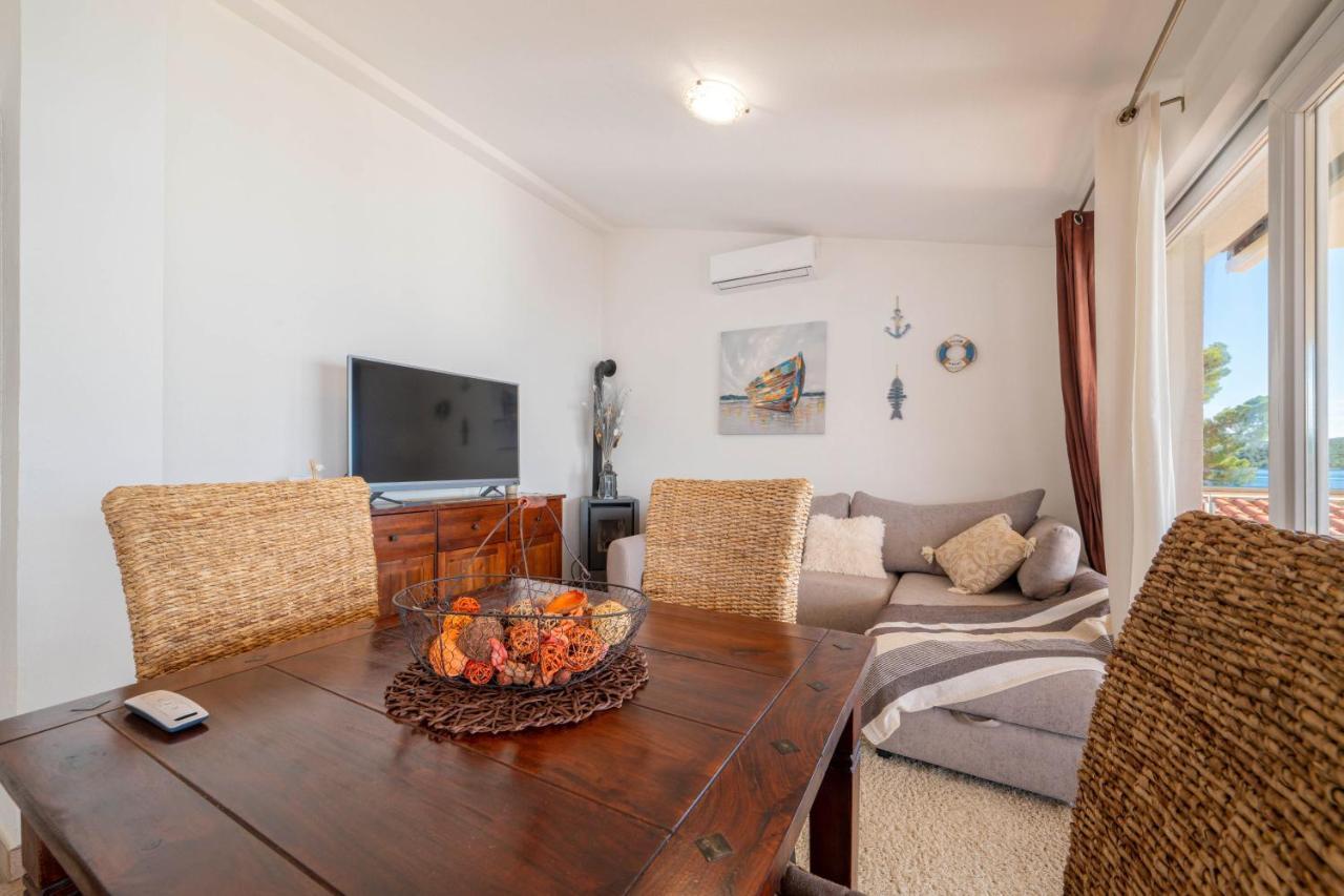 Apartment Busac Жаборич Екстер'єр фото